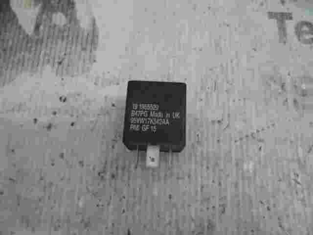 Relé limpiaparabrisas trasero  Golf 3 Passat Polo 191955529 95VW17K542AA Nr.72