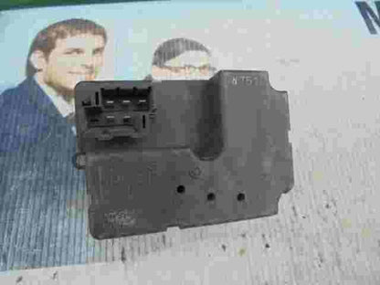 Riscaldamento attuatore Volvo S70 V70 XC C70 91347294970 9134729 4970