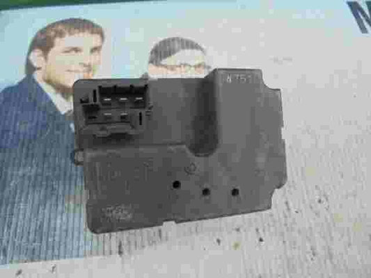 Riscaldamento attuatore Volvo S70 V70 XC C70 91347294970 9134729 4970