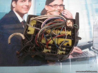 Caja de fusibles Hyundai Atos 9121102000 91211-02000