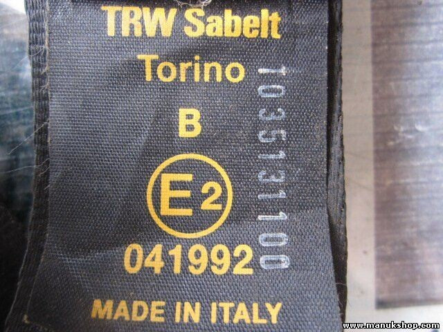 Cinturón de seguridad trasero medio Hyundai Santa Fé I SM 2.0 T035131100 TRW