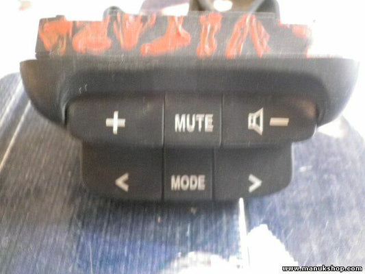 Radio interruptor de control Suzuki Grand Vitara 75B111 GF25