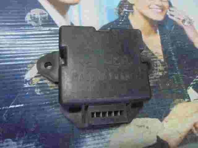 Control de la unidad de alarma inmovilizador módulo Renault Trafic 6006001121
