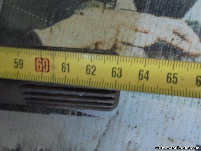 Palier transmision trasero izquierdo Mitsubishi L200 2.5TD 1993