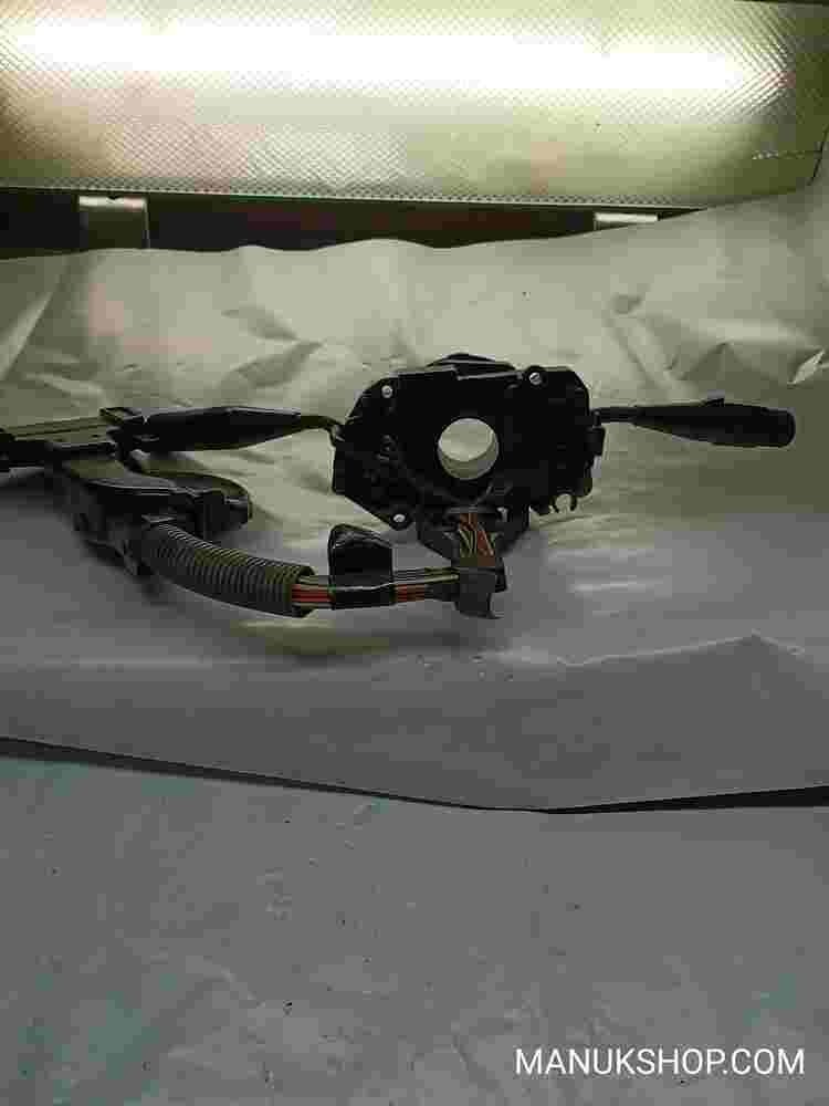 Mando de luces intermitentes Palanca del limpia Toyota Supra 8431014820