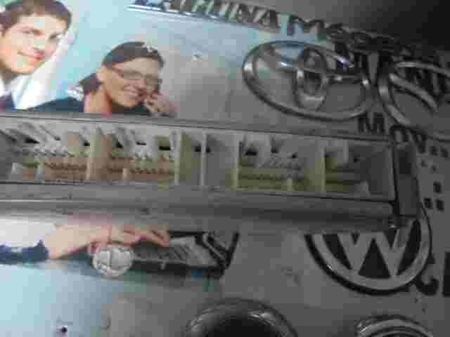 Centralita  Nissan Primera 23710AU600 (4T) 23710 AU600 DENSO 2758001362