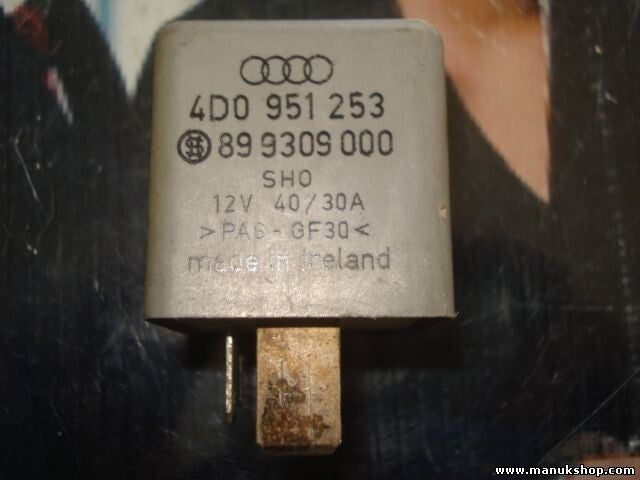Niebla relé Audi 4D0 951 253 4D0951253 4D0 951 253 4DO951253 899309000 Nr.372