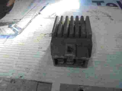 Regulador rectificador de voltaje SGR Perego 0F119030506 12V AC/DC IMT.2x1011