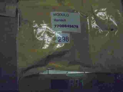 Relé Renault Clio I 7700845678 SIEMENS S105240002A