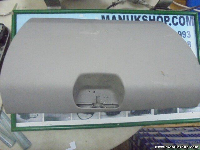 Guantera Mitsubishi Pajero Sport 2 MN179779 PPTD20 PP-TD20 PP TD20 3E00