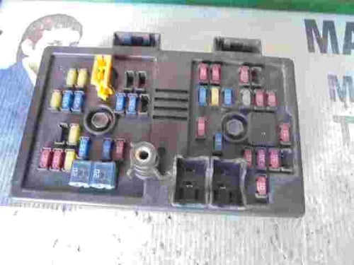 Scatola fusibili relè Chevrolet Captiva C100 C140 9682108282 96821082 82