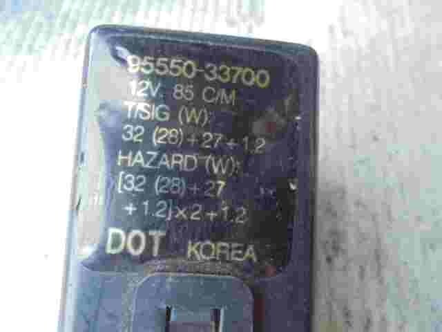 Relé de intermitencia Hyundai Elantra Hyundai Accent 9555033700 12V.85 C/A DOT