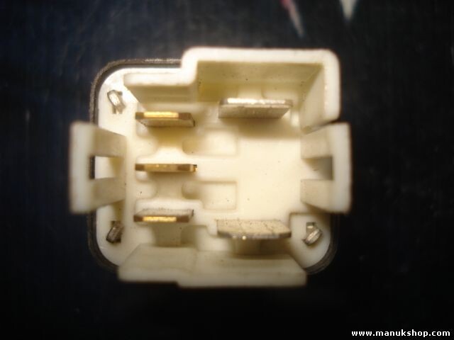 Relé Toyota Avensis 1999 2,0 9098704002 90987-04002 DENSO 0567006780 056700-6780