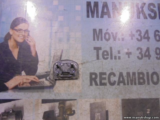 Gancio di ricarica VW Touareg Porsche Cayenne Audi Q7 8E0864203 1J0864203D