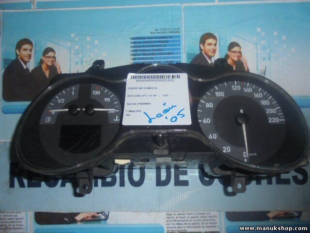 Cuadro de instrumentos Seat Leon II 1P0920804C VDO 110080279018 V0008000