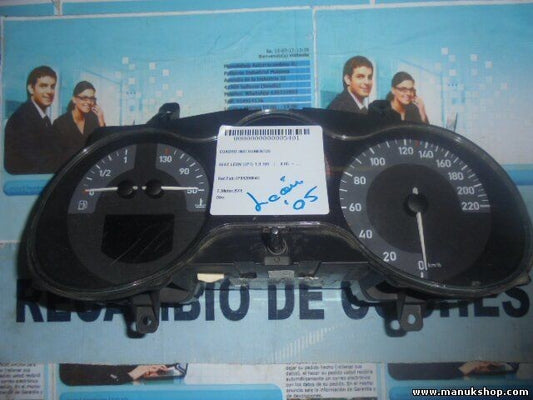 Cuadro de instrumentos Seat Leon II 1P0920804C VDO 110080279018 V0008000