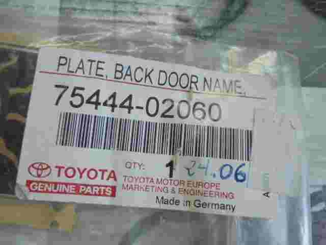 Nome porta posteriore targa Toyota Corolla 7544402060 75444-02060