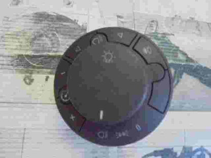 Conmutador de luces Opel Corsa D C 13249396EA 13249396 EA 241893 TRW 01990055