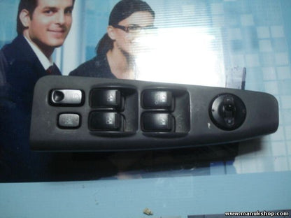 mando botonera elevalunas Kia Spectra 935702F200 93570-2F200 621W05560