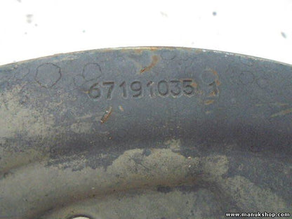 Mangueta buje trasera izquierda Land Rover RLH000030