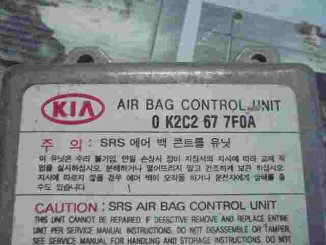 Sensore di impatto airbag Kia Carens G13007 0K2C2677F0A 0 K2C2 67 7F0A