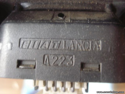 mando botonera elevalunas Fiat Punto Lancia A223