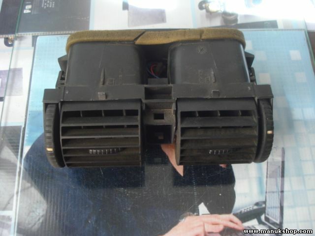 Griglia di ventilazione Opel Astra 90560344 GM 90 560 344