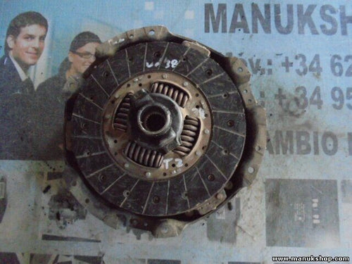 Plato de presión del embrague Disco de embrague Nissan 699849B 300010F026