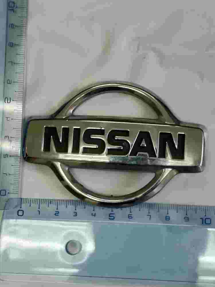 Emblema Nissan Micra K11 Primera 628901F500 62890-1F500 62890 1F500 2848W 10,cm