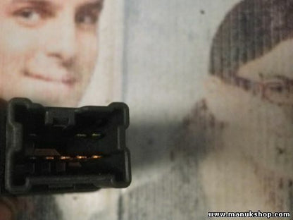 Interruptor de emergencia  Nissan Almera N15 0021221