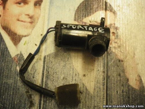 Bomba limpia parabrisas limpiaparabrisas Kia Sportage 0K08367483A