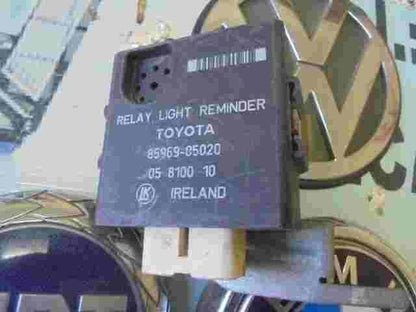 Relé de control Toyota Carina 8596905020 85969-05020 LK 05810010 05 8100 10