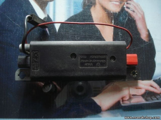 Amplificador de antena Audi A4 8D5035225 8D5 035 225