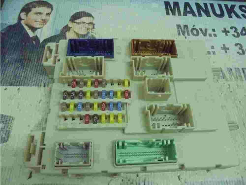 Caja de fusibles de relé  Ford Kuga II GV6T14A073VA GV6T-14A073-VA 30S5DGT14F00A