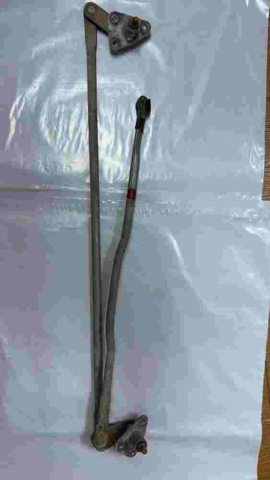 limpiaparabrisas varillaje Mitsubishi Galloper (V20/V40) 4D56 6G74 MB623287