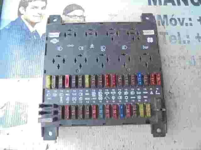 Caja de fusibles Nissan Atleon 24063D6300 24063-D6300