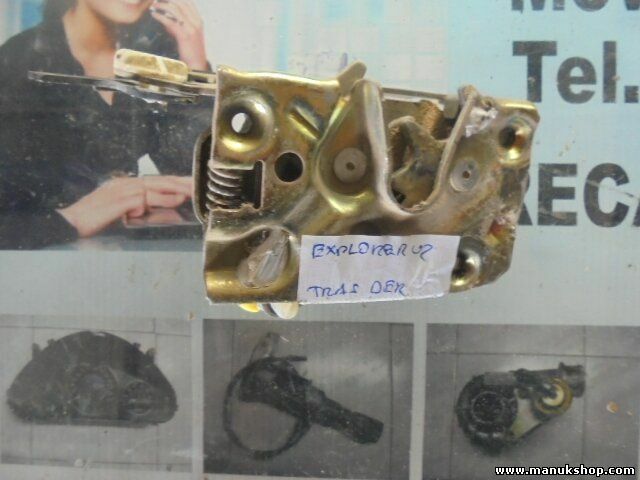  Cerradura puerta trasera derecha FORD USA Explorer U2 4.0  989040A 989040 A 