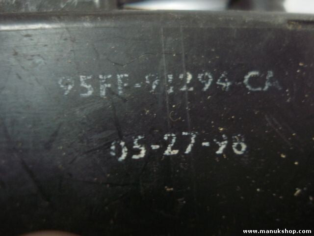 Rejilla Aireadora Ford Mondeo II 1,8 D 95FF-91294-CA 95FF 91294 CA 95FF91294CA