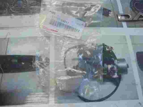 Plug  Toyota 4Runner Land Cruiser (100) 1118354011 11183-54011