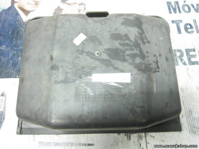 Vorne unter Sitz Storage Mitsubishi L200 K74 1996-2007 MB941894