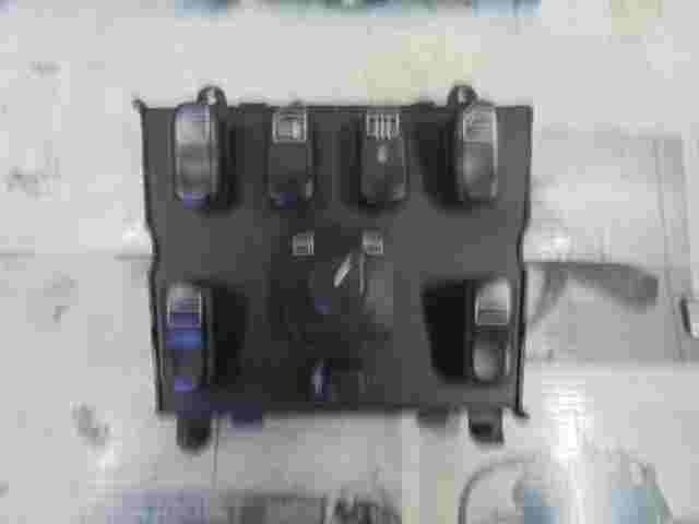 mando botonera elevalunas Mercedes-Benz ML320 ML430 1638206610 LK 03751566