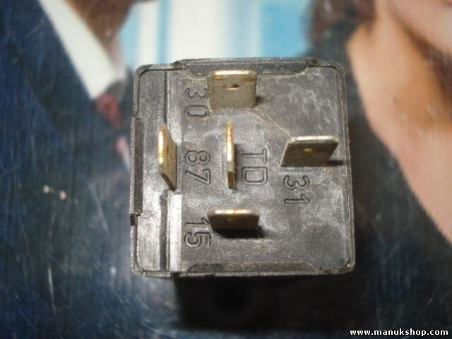 Motor de montaje relés Audi A6 C4 SML 4A0907413B 5DA00748700 Nr.366