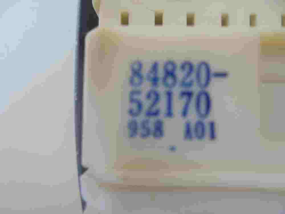 comando pulsante alzacristalli Toyota Yaris (P2) verso 8482052170 84820-52170