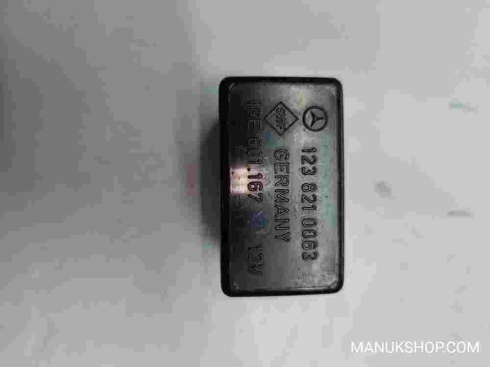 Relé limpiaparabrisas trasero Mercedes-Benz 1238210063 123 821 00 63 IGE601167