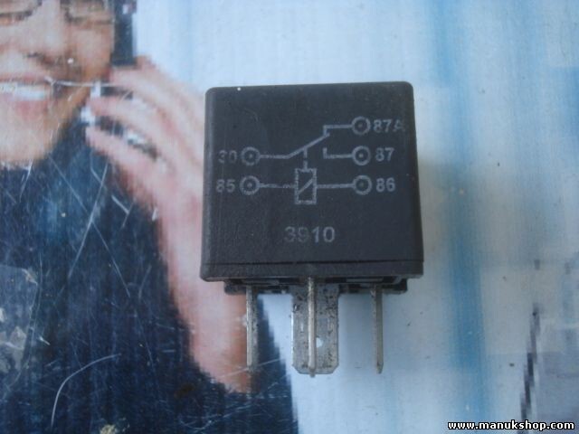 Relé Hella 4RD93333206 4RD 933 332-06 4RD933332-06 24v 10/20a