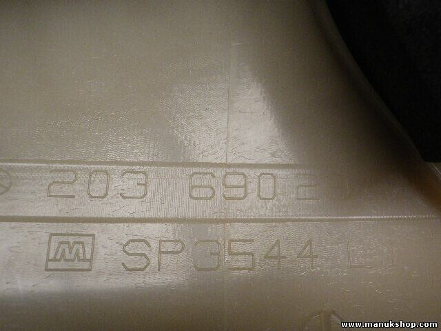 Moldura Mercedes W203 2036902962 203 690 29 62 SP3544