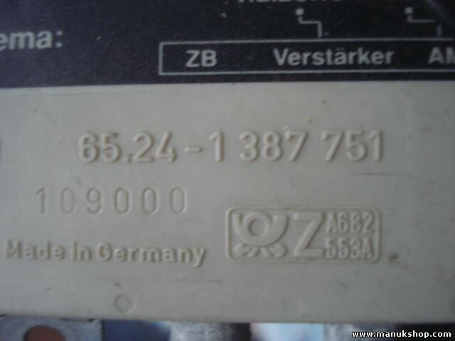 Amplificador de antena BMW E36 65241387751 65.24- 1387751