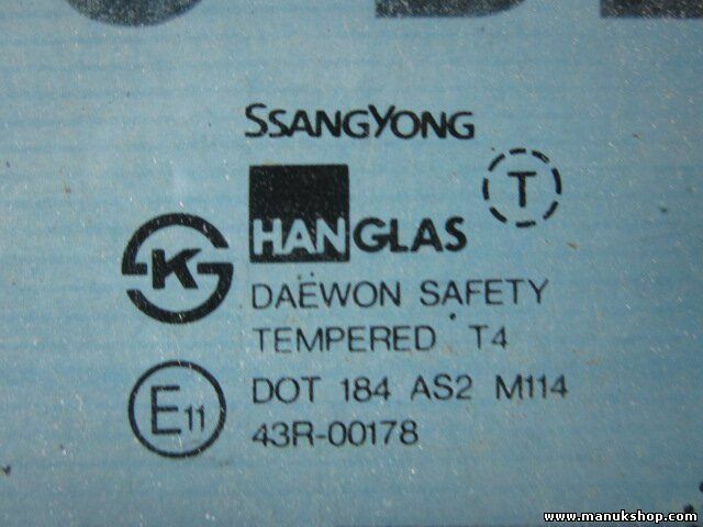 SsangYong Korando KJ 43R00178 triangolo vetro porta posteriore sinistra