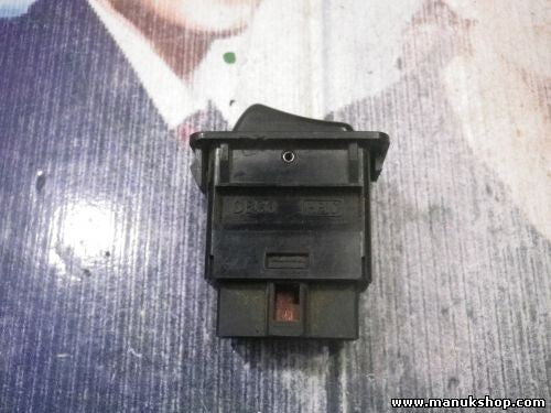 Interruptor del limpiaparabrisas trasero Hyundai Galloper HQ808220 90402X