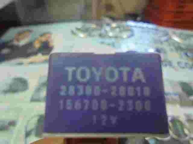 Relè di avviamento Toyota Corolla Camry RAV 4 Nissan X-Trail 2830028010 15670...
